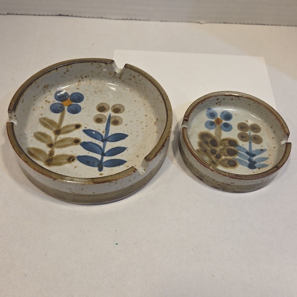 Vintage Otagiri Japan Pottery Ashtrays Flower Speckled